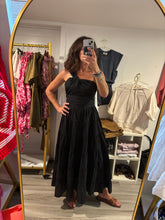 Load image into Gallery viewer, Black One Shoulder Dress