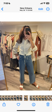 Load image into Gallery viewer, Classic Cropped denim