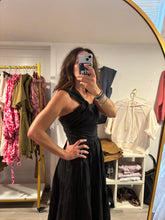 Load image into Gallery viewer, Black One Shoulder Dress