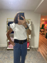 Load image into Gallery viewer, Classic Cropped denim