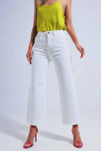Load image into Gallery viewer, Wide leg jeans in white