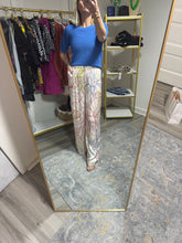 Load image into Gallery viewer, Wide Leg Sketch Print Pants
