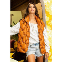 Load image into Gallery viewer, Down puffer Vest with Stand up Collar
