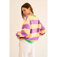 Load image into Gallery viewer, Contrast Striped Sweatshirt

