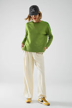 Load image into Gallery viewer, Green Long Sleeves Sweater With Sequins on The Shoulders
