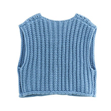 Load image into Gallery viewer, Chunky Knit Button Front Vest
