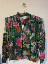 Load image into Gallery viewer, Green Floral Blouse with Metallic Threading
