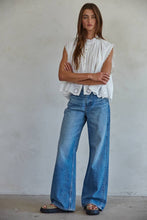 Load image into Gallery viewer, Woven Cotton Eyelet Buttondown Sleeveless Top
