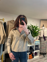 Load image into Gallery viewer, Tan Cropped Button Front Poplin Top
