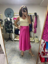 Load image into Gallery viewer, Hot Pink Satin Midi Skirt
