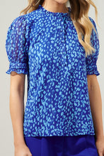 Load image into Gallery viewer, BLUE ON BLUE PRINT PUFF SLEEVE BLOUSE
