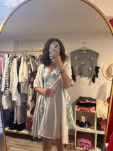 Load image into Gallery viewer, Cozy Scarf
