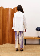 Load image into Gallery viewer, White Button Down Poplin Top
