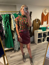 Load image into Gallery viewer, Crimson Vegan Leather Skirt
