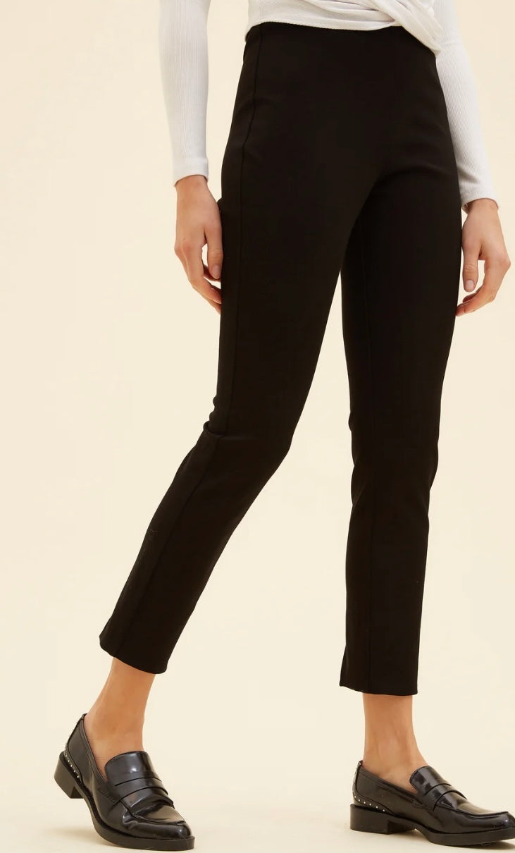 Skinny ankle pant with back slit