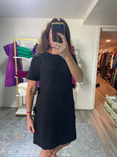 Load image into Gallery viewer, Black Shift Dress with Bows
