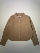 Load image into Gallery viewer, Tan Cropped Button Front Poplin Top
