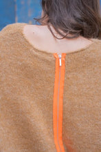 Load image into Gallery viewer, Camel Zipper Back Sweater
