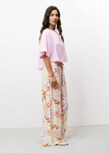 Load image into Gallery viewer, Light Pink Button Front Blouse with high low hem
