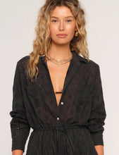 Load image into Gallery viewer, Black Eyelet Pintuck Flowy Romper
