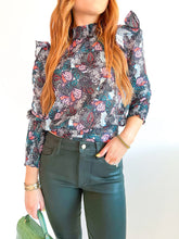 Load image into Gallery viewer, Butter fly Print Long Sleeve Blouse
