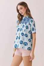 Load image into Gallery viewer, Shell Print Smocked Yoke Button Down Top
