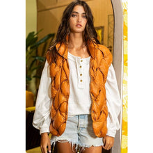 Load image into Gallery viewer, Down puffer Vest with Stand up Collar
