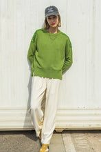 Load image into Gallery viewer, Green Long Sleeves Sweater With Sequins on The Shoulders
