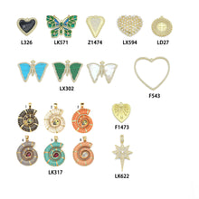 Load image into Gallery viewer, Green dot Convertible Scarf Necklace with heart Adjustable Silk Scarf Statement
