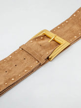 Load image into Gallery viewer, Suede Gold Square Buckle Belt
