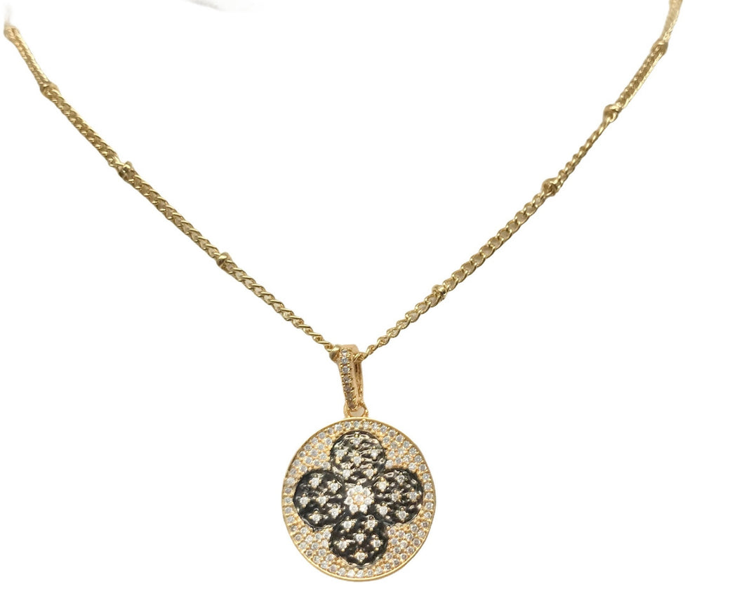 Gold Pendant Necklace