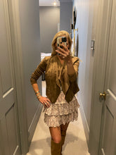 Load image into Gallery viewer, Brown faux suede jacket
