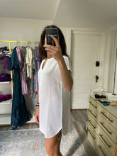 Load image into Gallery viewer, White V-Neck cotton Cover Up
